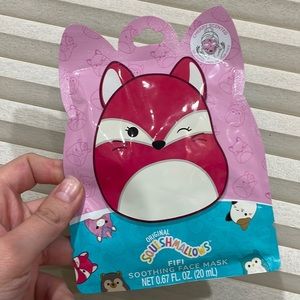 Squishmallows FIFI the fox cherry scented face mask NWT